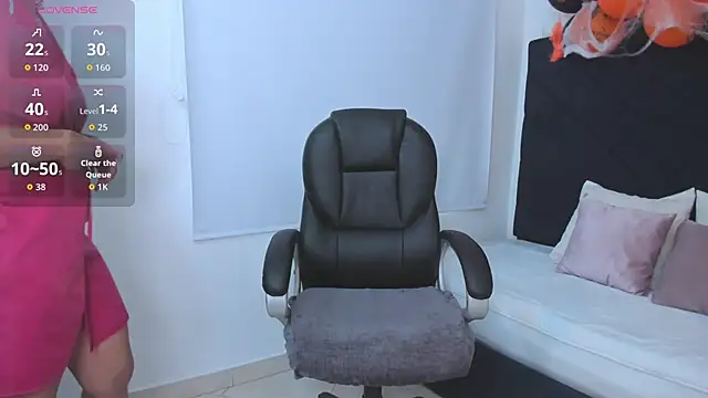 kate lua online show from 10-16-25, 12:17