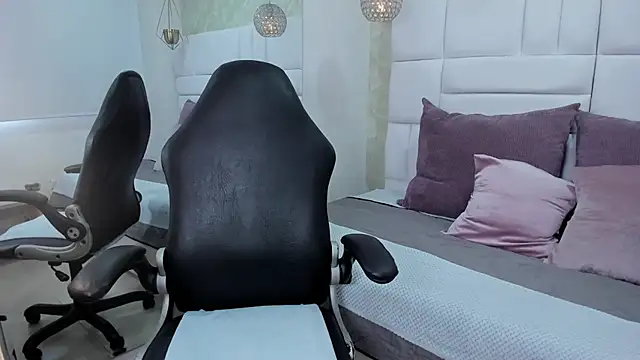 kate lua online show from 11-18-25, 12:31