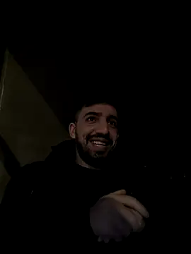 Snapshot of ahmet4090 chatting on 11-14-25, 04:17 ahmet4090 online show from 11-14-25, 04:17