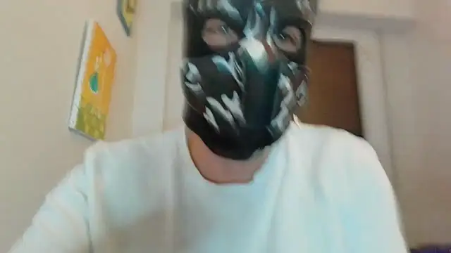 Maskpor2022 online show from 03-12-26, 09:54