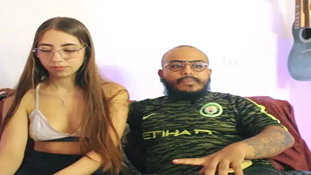 Snapshot of _leda_swan_ chatting on 09-19-25, 02:24 leda swan online show from 09-19-25, 02:24
