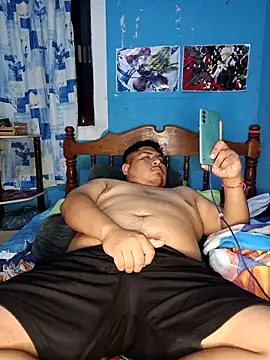 ramito1007 online show from 12-02-25, 05:13