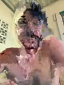 Snapshot of bryXonStorm chatting on 01-10-26, 12:29 bryXonStorm online show from 01-10-26, 12:29