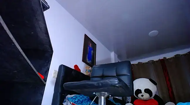 Snapshot of oodirty_hellen chatting on 01-10-25, 11:18 oodirty hellen online show from 01-10-25, 11:18