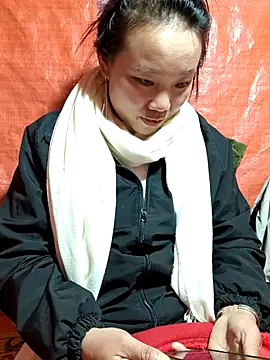 liu-liusexy online show from 12-05-25, 02:47