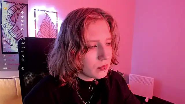 Snapshot of Hailey_Foxy chatting on 11-07-25, 08:58 Hailey Foxy online show from 11-07-25, 08:58