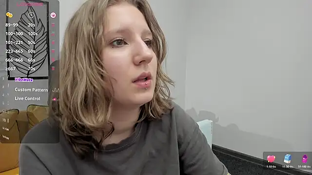 Snapshot of Hailey_Foxy chatting on 02-26-26, 12:26 Hailey Foxy online show from 02-26-26, 12:26