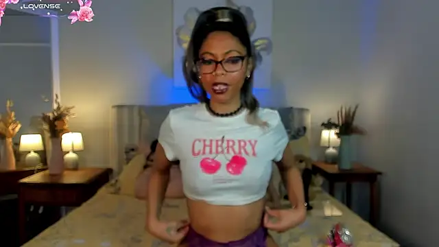 Snapshot of ChelseaQuinn chatting on 05-05-26, 07:49 ChelseaQuinn online show from 05-05-26, 07:49