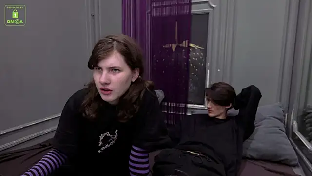 Snapshot of ViviaraNGendy chatting on 09-22-25, 10:28 ViviaraNGendy online show from 09-22-25, 10:28