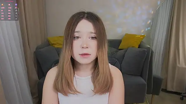 Lina Glow online show from 11-19-25, 07:19