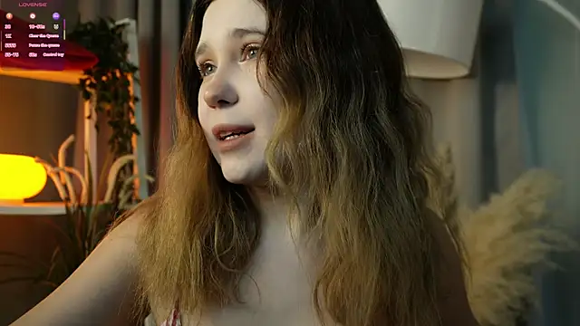 Lina Glow online show from 12-03-25, 06:43