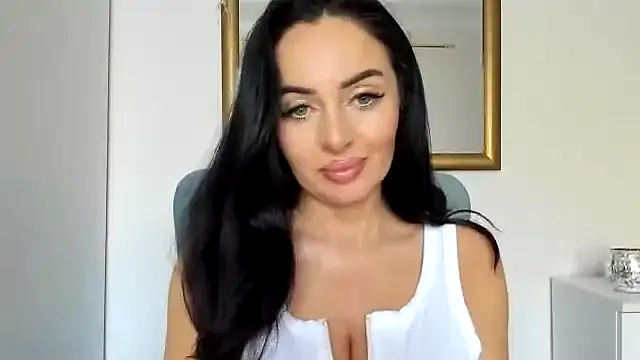 Snapshot of StellaSensual chatting on 05-25-26, 06:52 StellaSensual online show from 05-25-26, 06:52