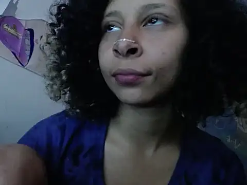 Snapshot of Jade-clever chatting on 10-27-25, 08:35 Jade-clever online show from 10-27-25, 08:35