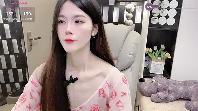 Yueyue-MM online show from 03-06-26, 02:30