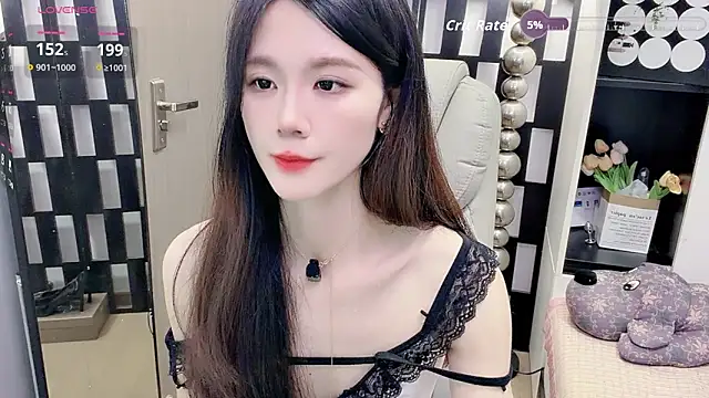 Yueyue-MM online show from 04-25-26, 01:25