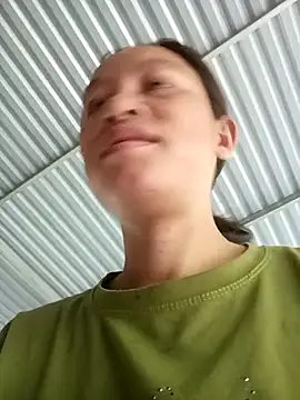 simi-lucy online show from 09-21-25, 01:18