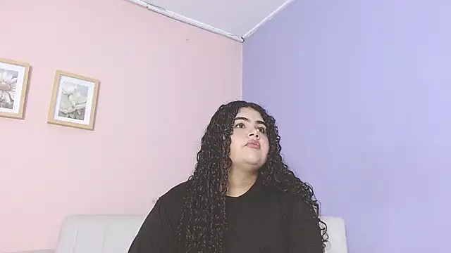 lourdes moon22 online show from 09-10-25, 12:38