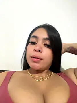 Snapshot of Danna_222 chatting on 10-09-25, 05:27 Danna 222 online show from 10-09-25, 05:27
