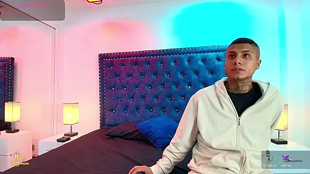 Damian and roxanne online show from 10-26-25, 12:33