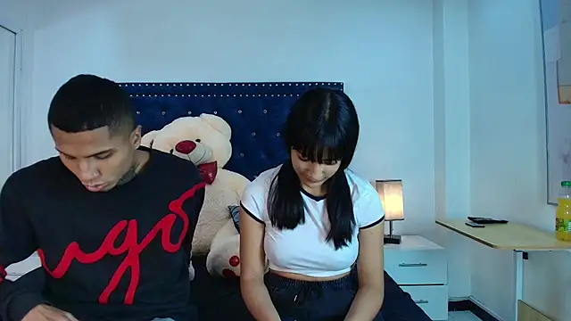Damian and roxanne online show from 08-07-26, 12:40