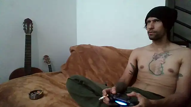 Snapshot of Alejandro92_cali chatting on 06-11-26, 01:16 Alejandro92 cali online show from 06-11-26, 01:16