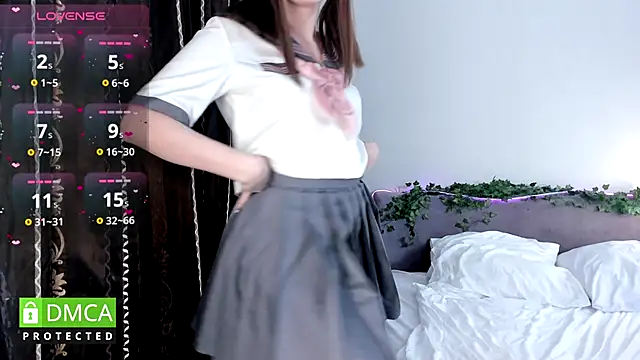Snapshot of KyotoGlow chatting on 10-02-25, 08:32 KyotoGlow online show from 10-02-25, 08:32