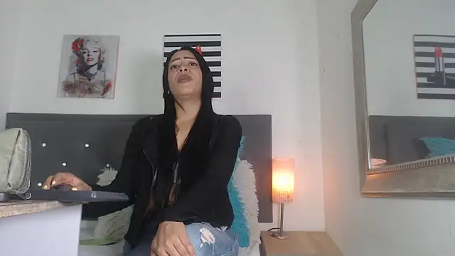 madison  love  online show from 05-04-26, 06:15