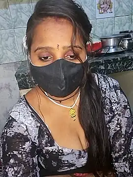 Minu love online show from 02-01-26, 06:39