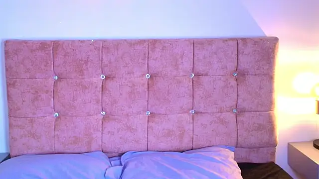 Ares Alpha online show from 10-09-25, 04:05