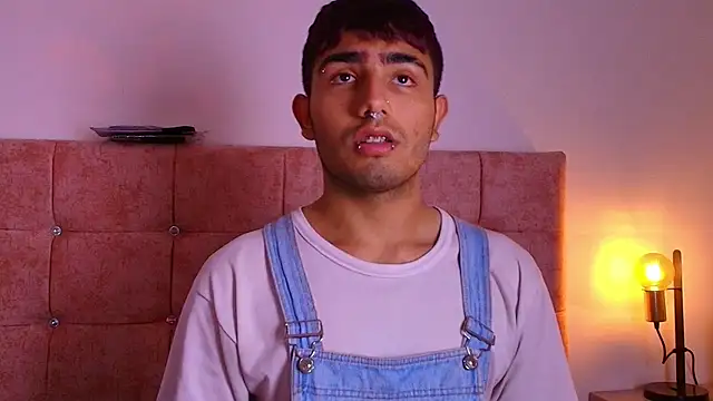 Ares Alpha online show from 10-10-25, 07:46