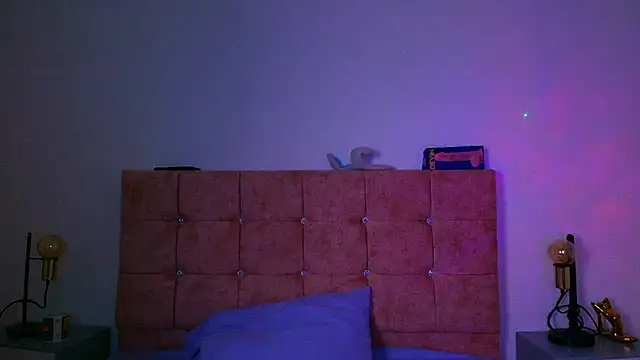 Ares Alpha online show from 10-16-25, 07:37