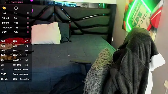 Sara Bdsm  online show from 04-24-26, 07:38