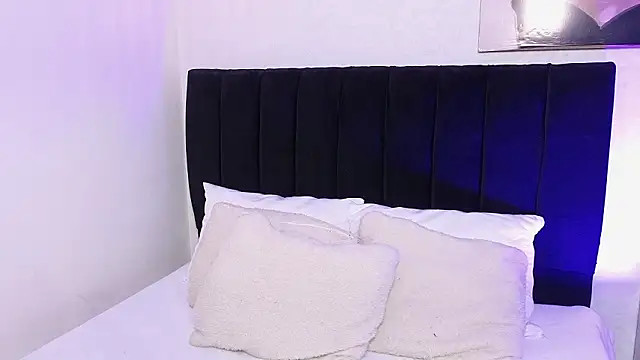 Snapshot of antonellariva_ chatting on 03-12-26, 07:53 antonellariva online show from 03-12-26, 07:53