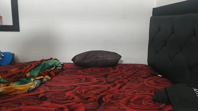 monica loveet online show from 10-11-25, 03:28