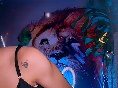 Cristal Gem1 online show from 10-28-25, 04:38