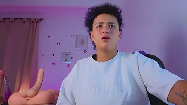 Snapshot of LiaaMoretzz chatting on 03-10-26, 12:15 LiaaMoretzz online show from 03-10-26, 12:15