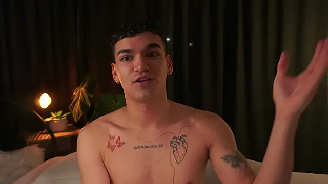 EROS AND ALAN online show from 01-06-26, 03:21