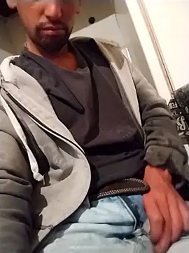 Snapshot of Argentino29hetero chatting on 03-29-26, 05:07 Argentino29hetero online show from 03-29-26, 05:07