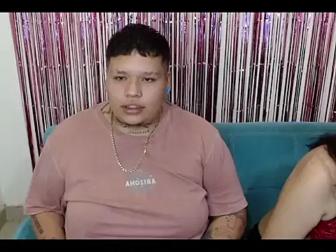 Snapshot of Yulian_bigclit7 chatting on 12-01-25, 12:59 Yulian bigclit7 online show from 12-01-25, 12:59