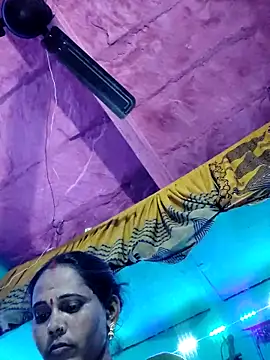 Pooja750 online show from 10-26-25, 03:51