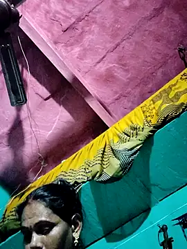 Pooja750 online show from 11-04-25, 06:40