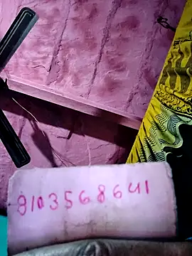 Snapshot of Pooja750 chatting on 01-06-26, 11:07 Pooja750 online show from 01-06-26, 11:07