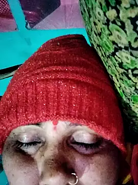 Snapshot of Pooja750 chatting on 01-11-26, 04:23 Pooja750 online show from 01-11-26, 04:23