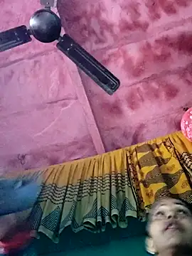 Snapshot of Pooja750 chatting on 02-03-26, 05:16 Pooja750 online show from 02-03-26, 05:16