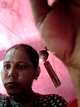 Snapshot of Pooja750 chatting on 02-09-26, 05:44 Pooja750 online show from 02-09-26, 05:44