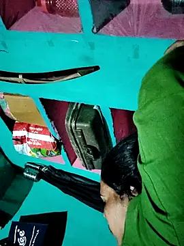 Snapshot of Pooja750 chatting on 03-07-26, 06:05 Pooja750 online show from 03-07-26, 06:05