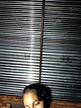 Pooja750 online show from 04-28-26, 07:41