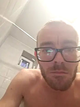 948197 online show from 12-02-25, 02:56