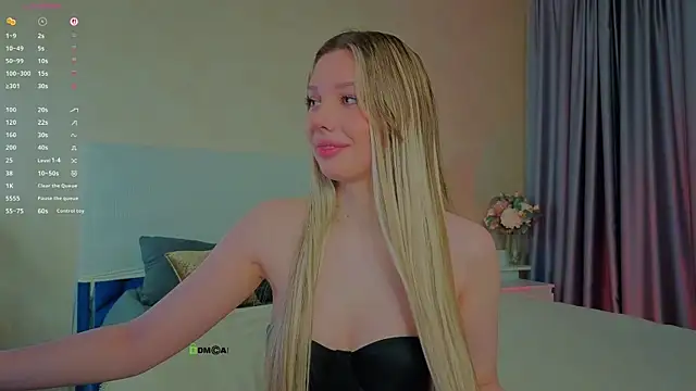  sophielov online show from 07-28-26, 11:04