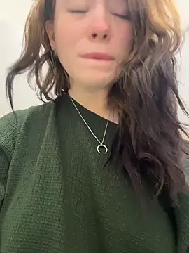 Mimiumuy online show from 10-28-25, 03:14